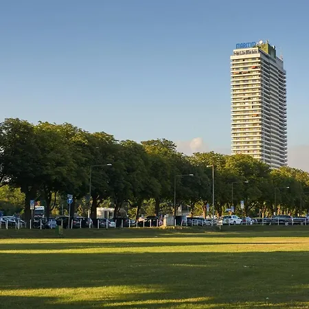 Hafennah Moba-travel ליבק